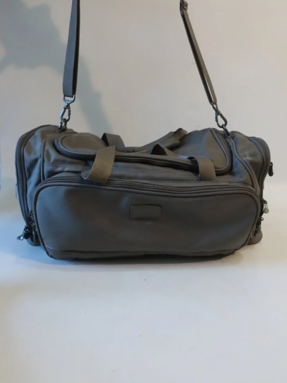 Mens Andiamo Gray Large Nylon Duffel/Travel Bag